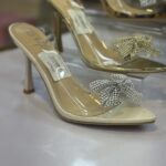 Sandale transparent motif papillon type ZARA