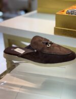 Mule / L008 – Image 4