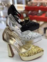 SOULIER SANDALE / DM-84