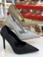 SOULIER SANDALE / DM-82